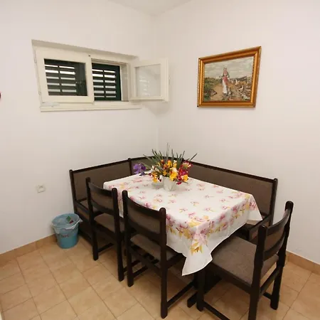 With A Parking Space - 6087 Apartament Makarska